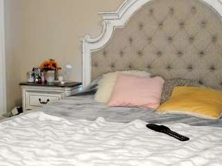 kennasavage Live Webcam on CamSoda