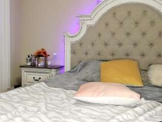 kennasavage Live Webcam on CamSoda