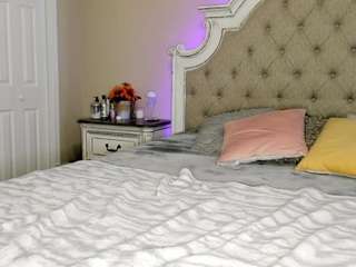 kennasavage Live Webcam on CamSoda