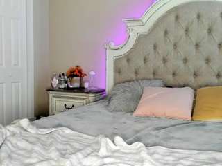 kennasavage's CamSoda show and profile