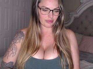kennasavage Live Webcam on CamSoda