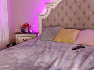 kennasavage's live room
