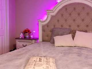 kennasavage's live room