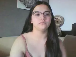 honeymartinez's Live Sex Cam Show