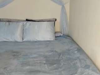 yasminayazzie Live Webcam on CamSoda