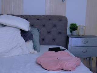 naomi-nash Live Webcam on CamSoda