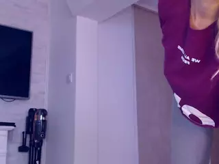 naomi-nash's Live Sex Cam Show