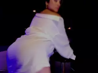 sarawiilson's Live Sex Cam Show