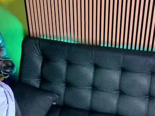 amyhouse live cam preview