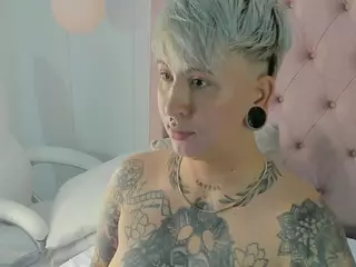 amyhouse's Live Sex Cam Show