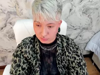 amyhouse's Live Sex Cam Show