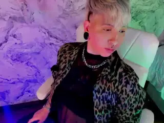 amyhouse's Live Sex Cam Show