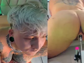 amyhouse's Live Sex Cam Show