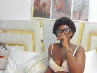  huddahmonroe chat room