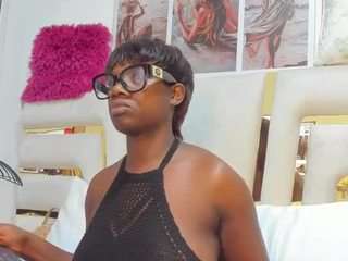 huddahmonroe