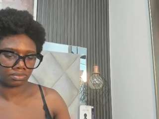 huddahmonroe