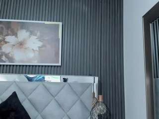 huddahmonroe Live Webcam on {site_name}