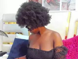huddahmonroe's Live Sex Cam Show