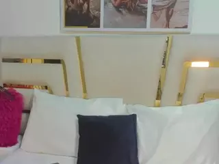 huddahmonroe's Live Sex Cam Show