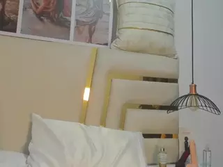 huddahmonroe's Live Sex Cam Show
