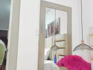 huddahmonroe's Live Sex Cam Show