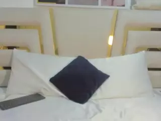 huddahmonroe's Live Sex Cam Show