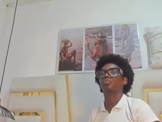 huddahmonroe's Live Sex Cam Show