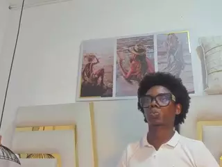 huddahmonroe's Live Sex Cam Show