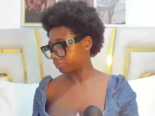 huddahmonroe's Live Sex Cam Show
