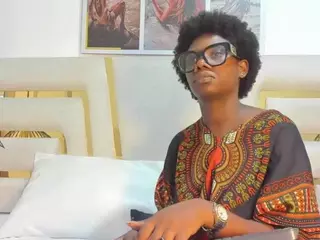 huddahmonroe's Live Sex Cam Show