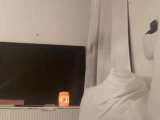 amberliciousxo's CamSoda show and profile