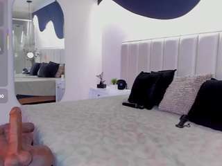 clairemiller's live room