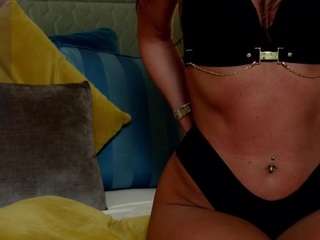 outrageousone Live Webcam on CamSoda