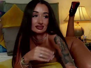 outrageousone's Live Sex Cam Show