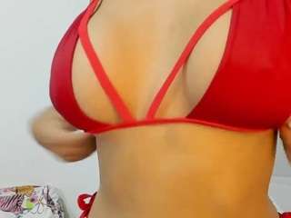 Live webcam model hornypetite on Soda Cams