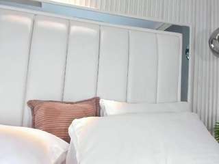 ashley-judd webcam