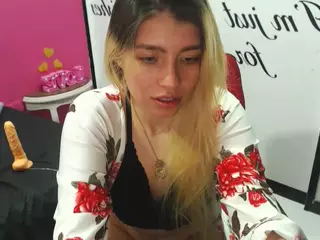 ariiaana's Live Sex Cam Show