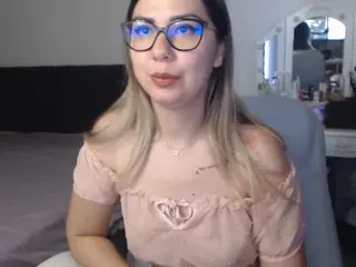ErikaMonero's Live Sex Cam Show