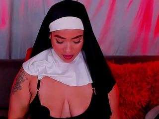 hannamiills's CamSoda show and profile