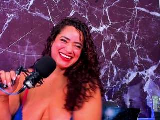 hannamiills webcam model