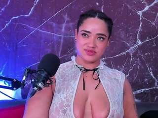 🍑 Hanna Miills 🍑