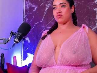 🍑 Hanna Miills 🍑