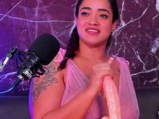 🍑 Hanna Miills 🍑