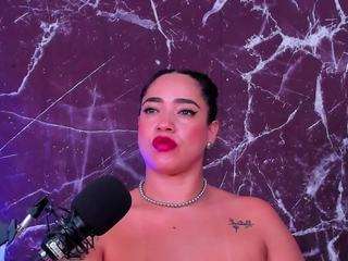 🍑 Hanna Miills 🍑