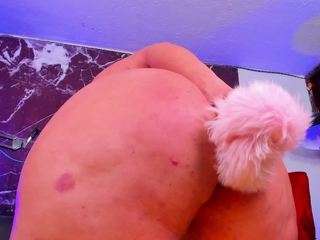 🍑 Hanna Miills 🍑