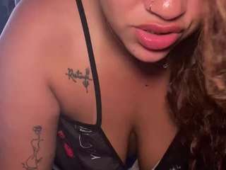 hannamiills Live Webcam on CamSoda