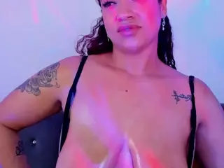 hannamiills's Live Sex Cam Show