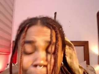 cassandraray Live Webcam on CamSoda