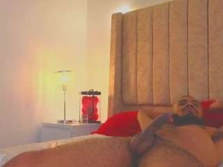 ginaakemi Live Webcam on CamSoda