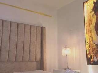 ginaakemi Live Webcam on CamSoda